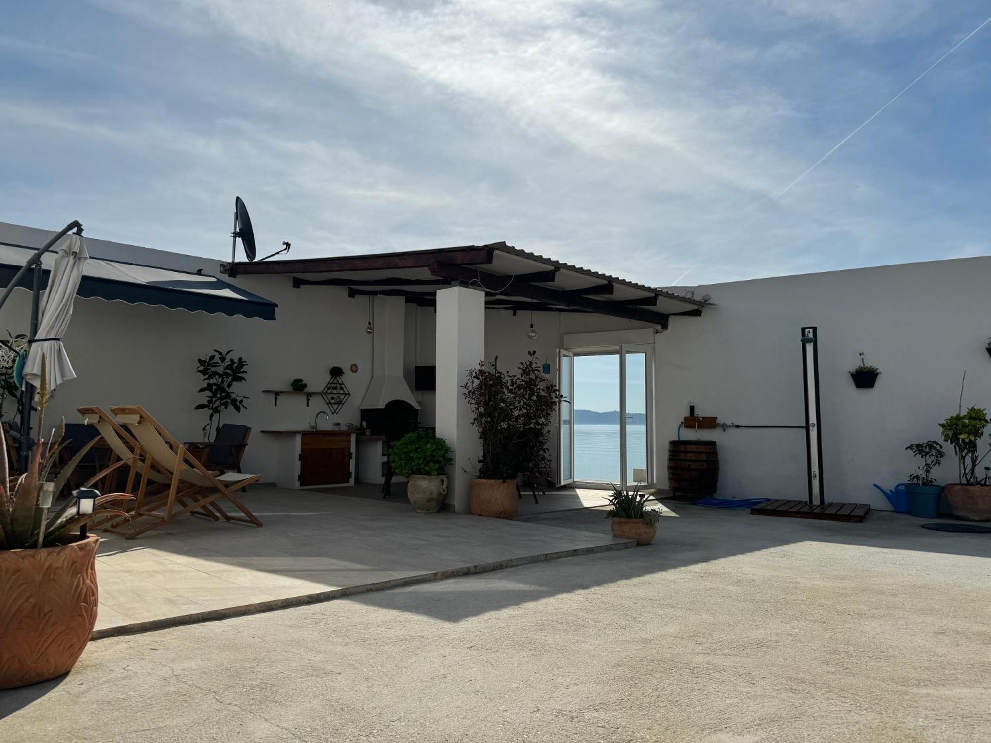 Beach House Oasis Villa Livak Kaštela Eksteriør bilde