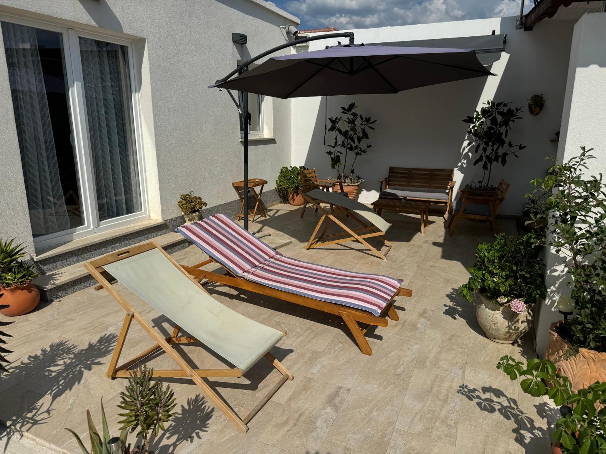 Beach House Oasis Villa Livak Kaštela Eksteriør bilde